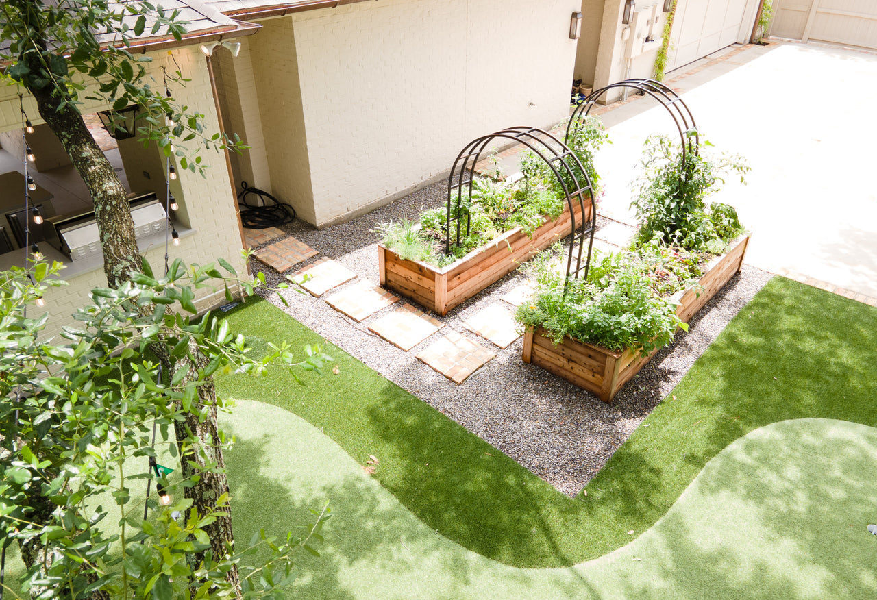 The Nicole Twin Cedar Garden Bundle