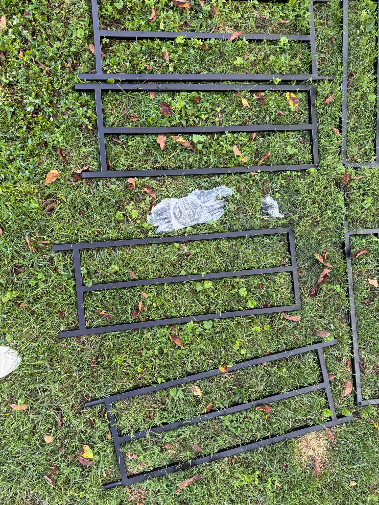Manhattan Arch Trellis
