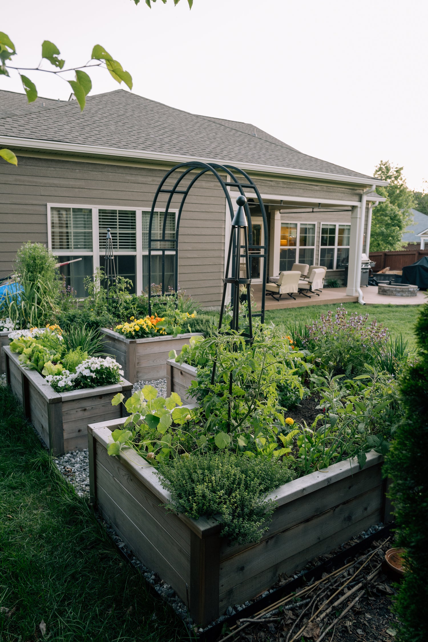 Gardenary L-Shape Cedar Kitchen Garden Raised Bed