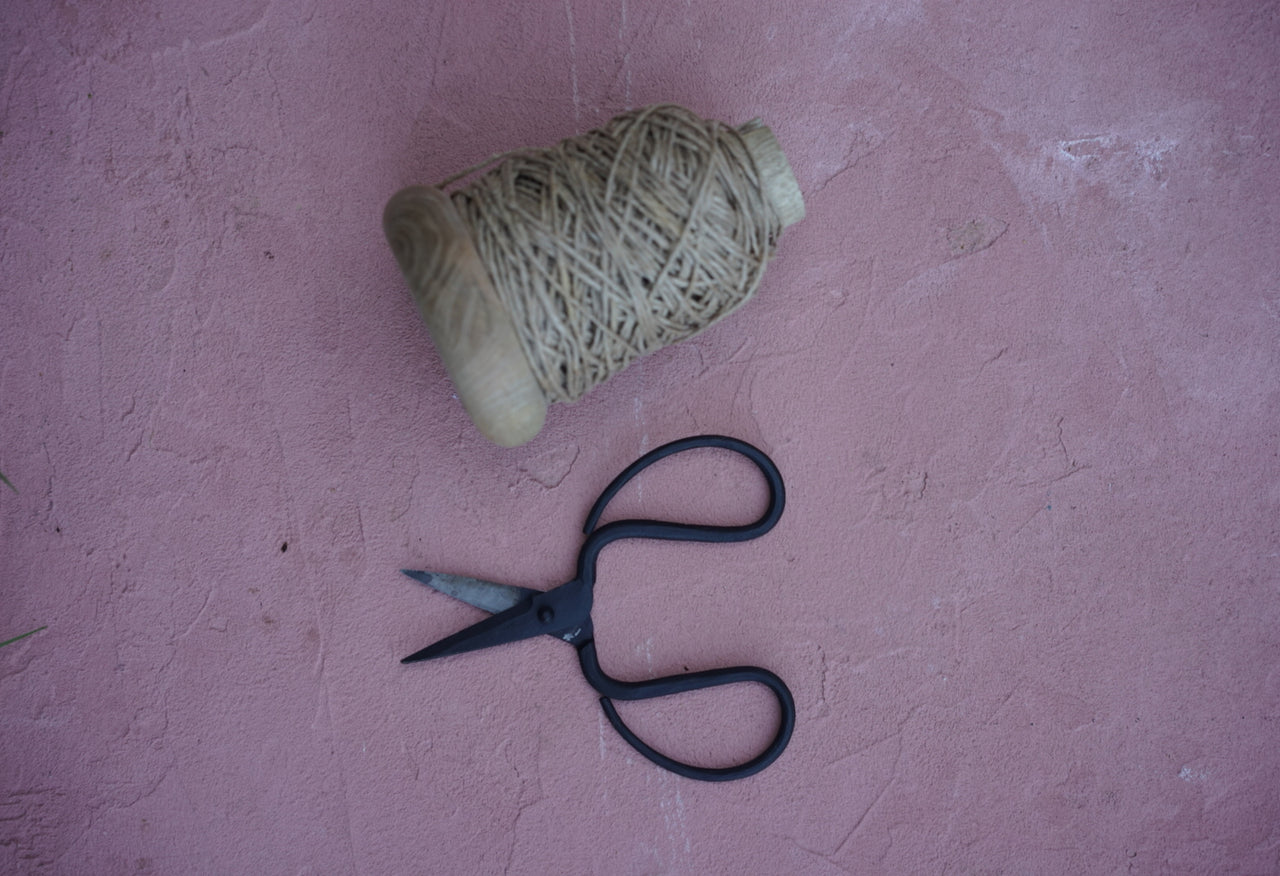 Wooden Spool with Twine an Scissors