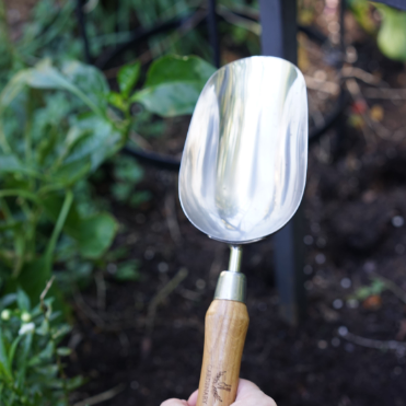 The Fall Garden Tool Package