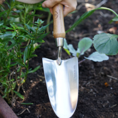 The Fall Garden Tool Package