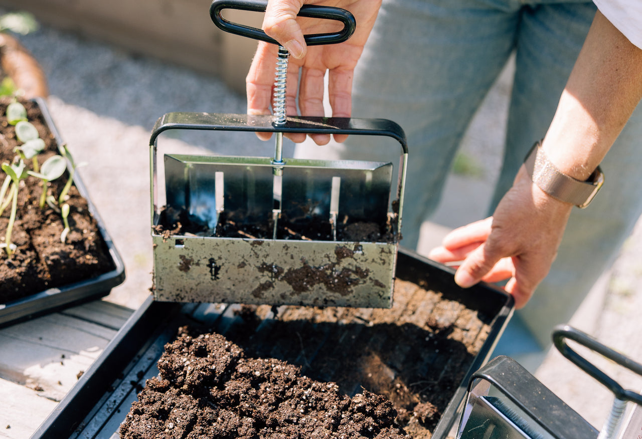 Gardenary Soil Blocker