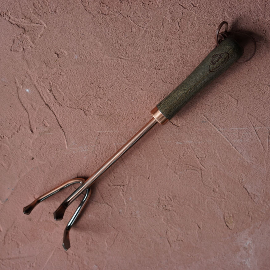 Copper-Plated Hand Rake