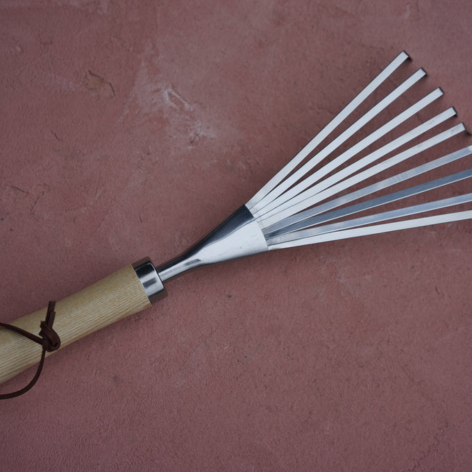 Hand Leaf Rake