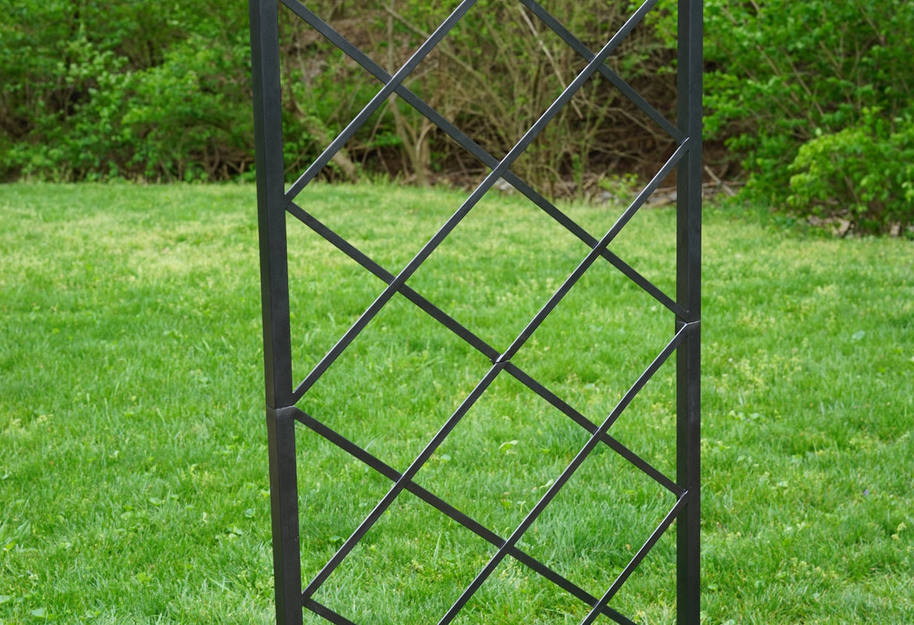 Diamond Panel Trellis