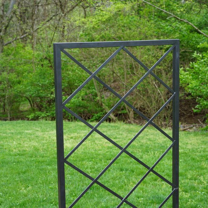 Diamond Panel Trellis